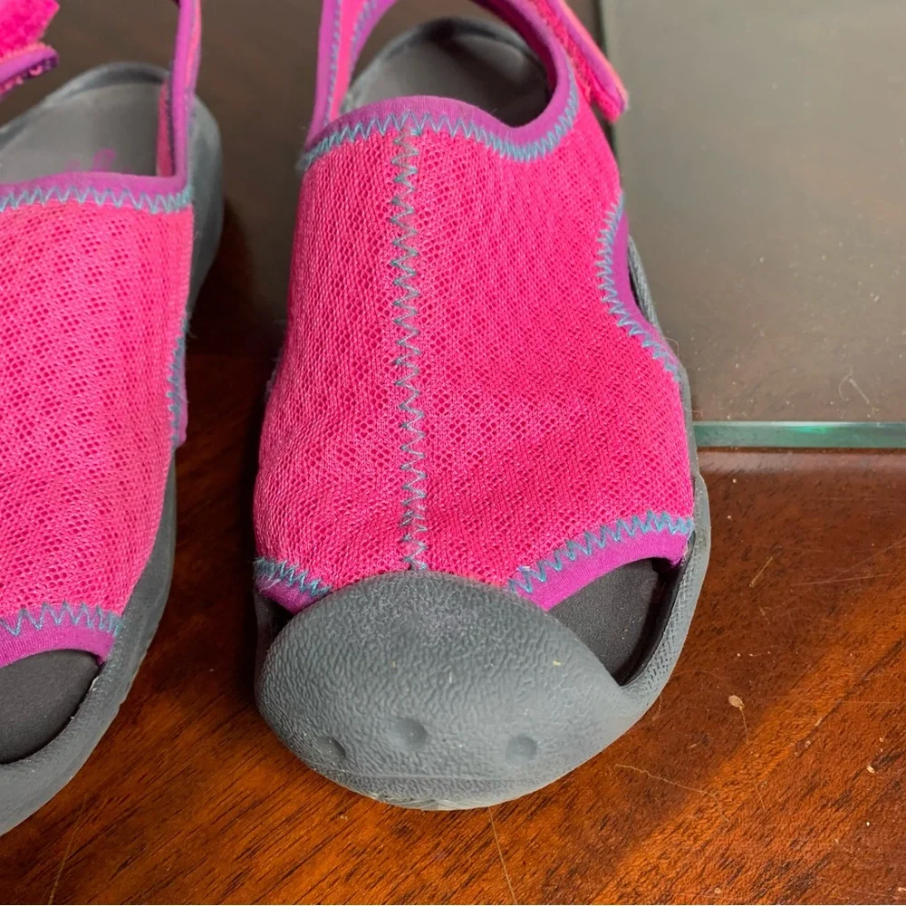 Girl’s Crocs Swiftwater Water Sandals